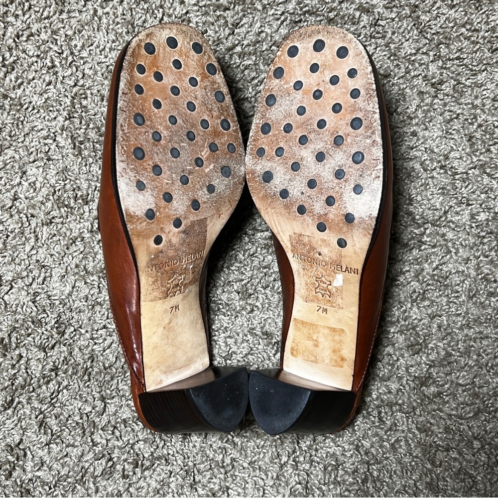 Antonio Melani Prelude Brown Leather Women's Mules, Size 7 - Picture 9 of 10
